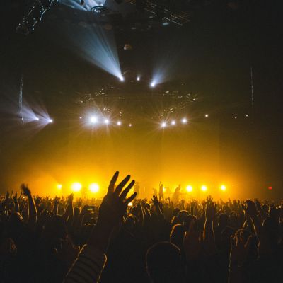 El 1er Show más grande del mundo, es el Show de Brandon Simbron, contenido divertido, entretenido y ganas increíbles premios de lujo. ¡Únete Ahora mismo!